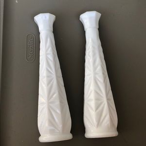 Vintage milk glass vase